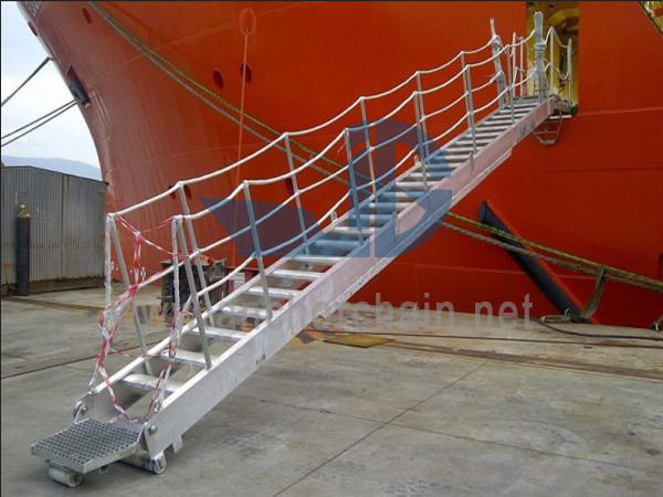 Pasarela de alojamiento de aluminio