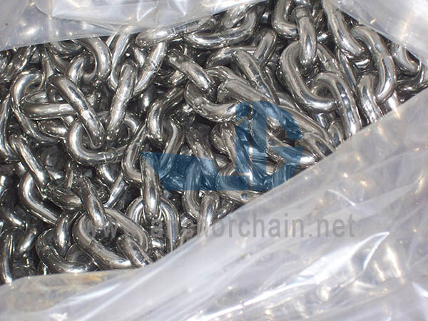 cadena de eslabones de pesca
