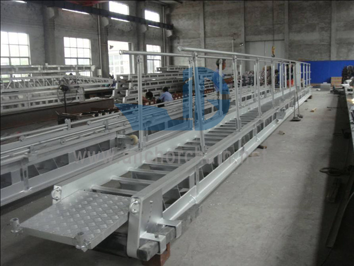 Escalera de alojamiento de aluminio marino