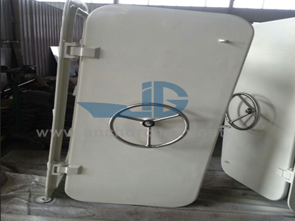 Puerta estanca de acción rápida de aluminio marino con volante central
