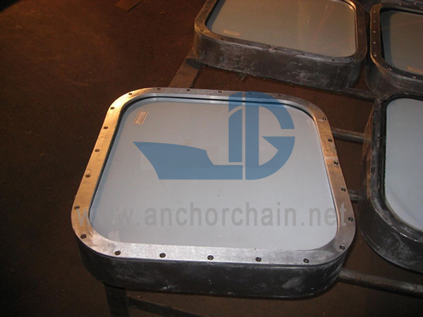 Ventana fija de acero marino
